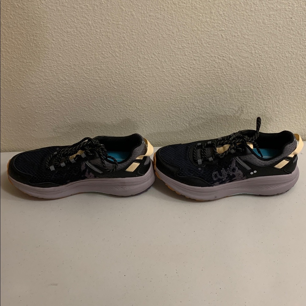 Ryka Taiga Trail Black Hiking Sneakers Shoes Women’s Size 7 Performance Rubber - Picture 8 of 14